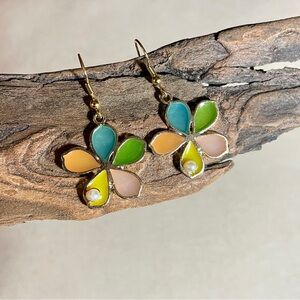 NWOT Handcrafted Floral Multicolor Dangle Earrings